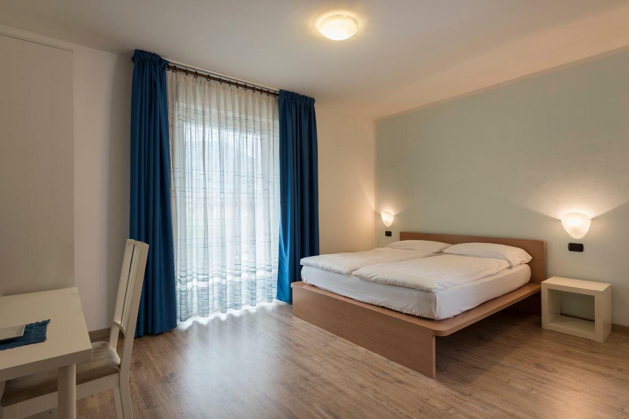 Hotel Villa Al Vento Torbole Sul Garda Exterior foto